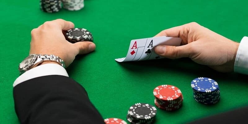 Chơi bài xì dách vào tìm hiểu cơ bản